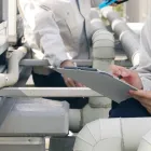 学歴不問